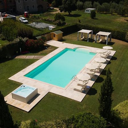 Le Colombaie Country Resort Ponsacco Exterior foto
